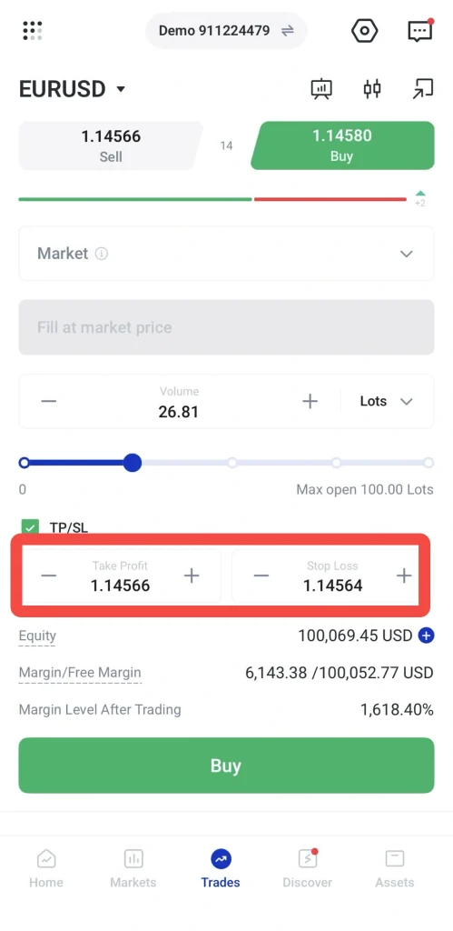Écran d'application de trading affichant un prix d'achat à droite et les commandes Take Profit/Stop Loss mises en évidence en rouge, avec TP 1,14566 et SL 1,14564 pour EURUSD